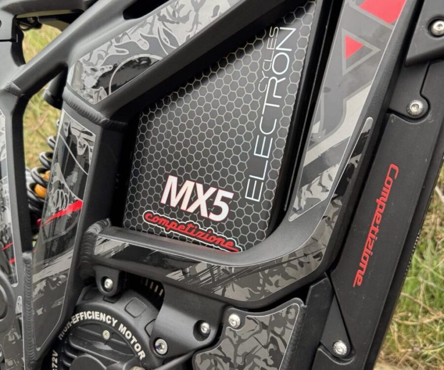 Talaria Sting MX5 Pro “Competizione 50s” 82v 21Kw electric dirt bike — official photo 11