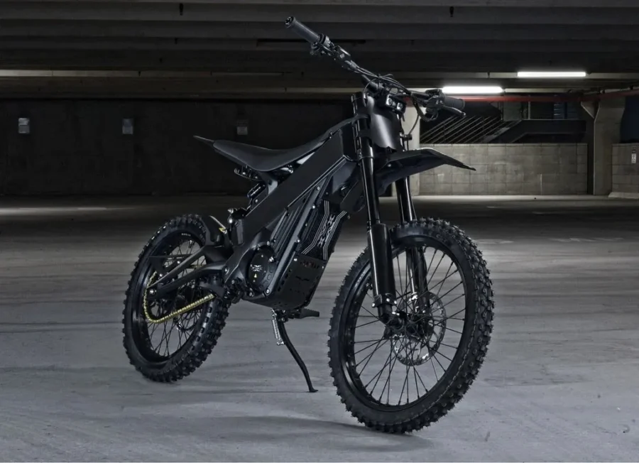 Talaria XXX Pro 2025 electric dirt bike — official photo 2