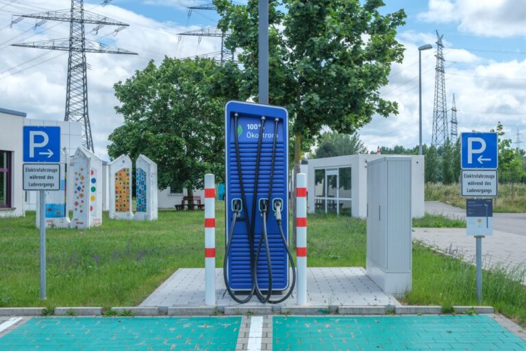 Public electric charging station